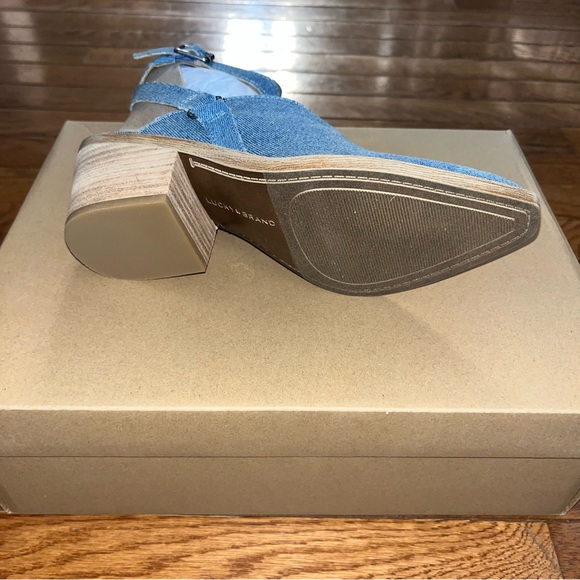 Lucky Brand Winola Ankle Strap Wedge Mules Medium Blue Denim Women’s Size 6 - Picture 10 of 12